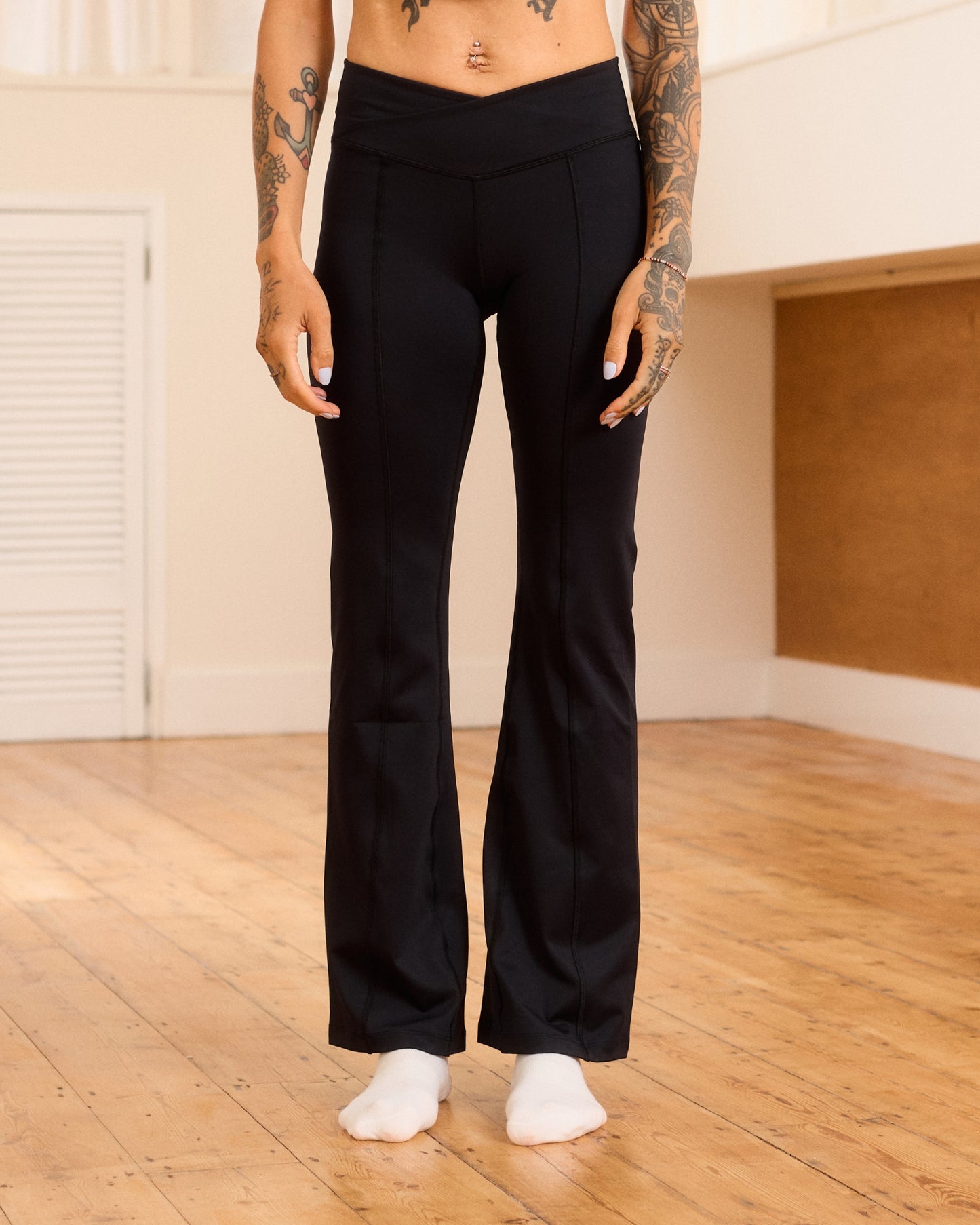 Crossover Waist Flared Legging - Black